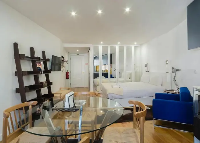 Casa Velhinha - Design, Culture And Comfort In *