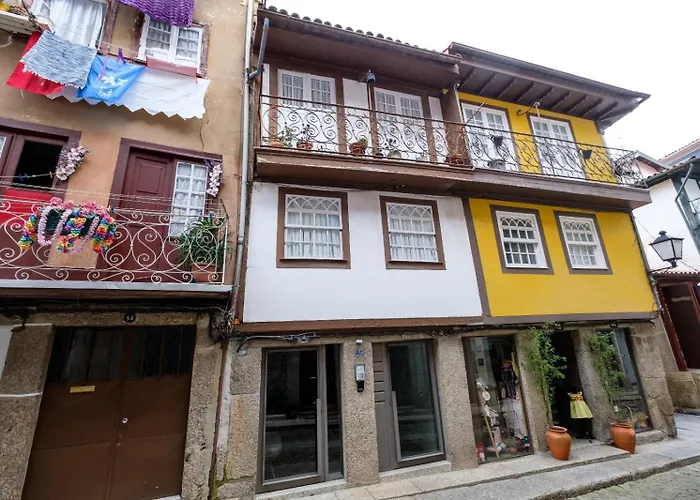 Casa Velhinha - Design, Culture And Comfort In Appartamento Guimarães