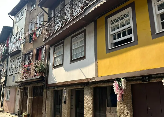 公寓 Casa Velhinha - Design, Culture And Comfort In 吉马良斯